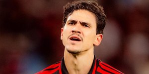 Craque do Flamengo se pronuncia após 'chilique' em substituição