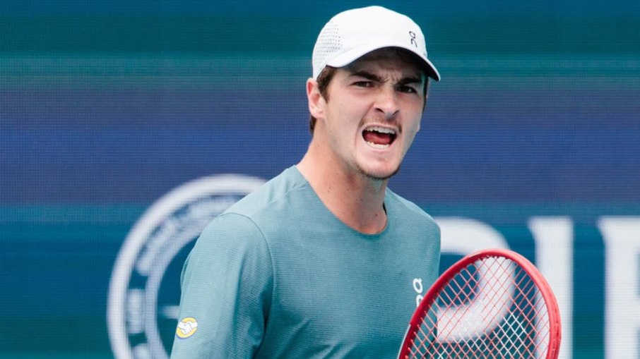 João Fonseca vai disputar as quartas de final de um Masters 1.000 pela primeira vez na carreira