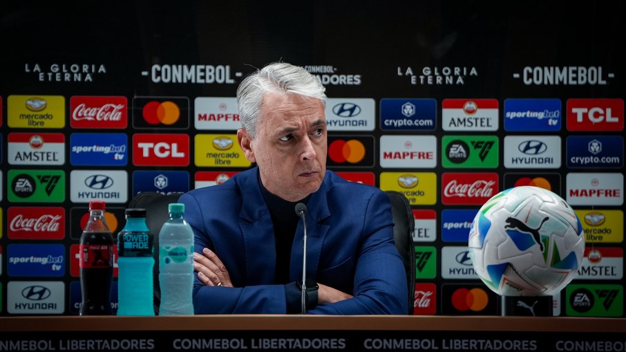 Tiago Nunes, brasileiro que é técnico da LDU Tiago Nunes, brasileiro que é técnico da LDU