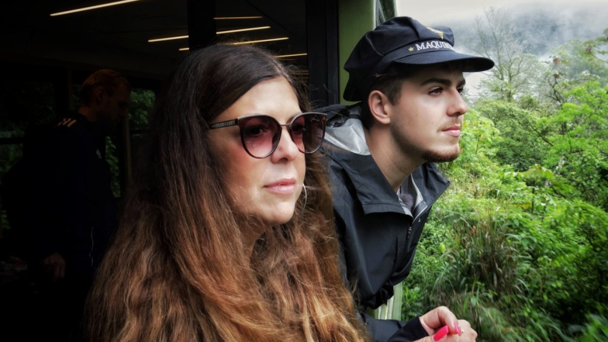 Tower Jill e Jamie, mãe e filho ficam encantados com a Mata Atlântica Tower Jill e Jamie, mãe e filho ficam encantados com a Mata Atlântica