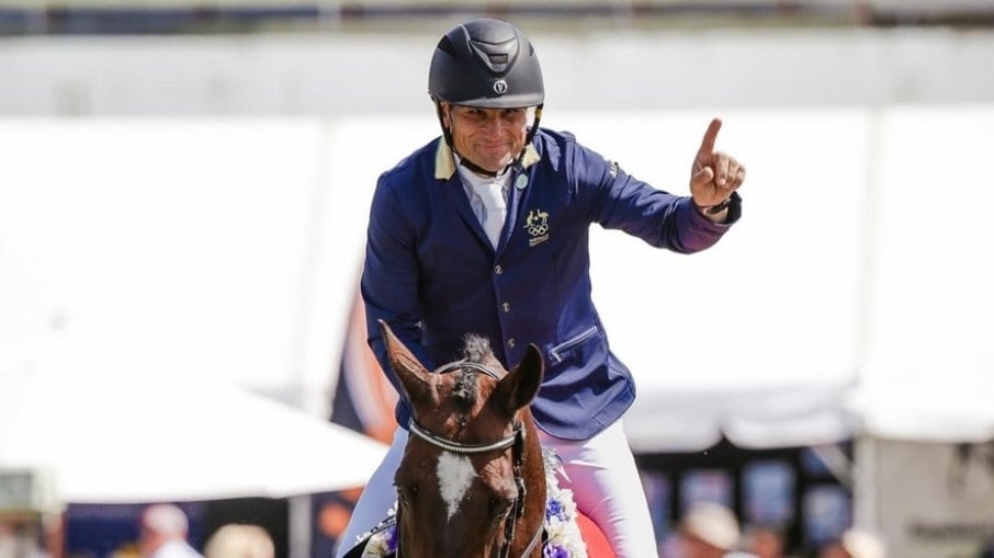 Medalhista olímpico, Shane Rose cai de cavalo e está internado na UTI