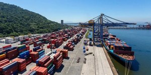 Governo diz que tarifaço é injusto, em reunião com os EUA