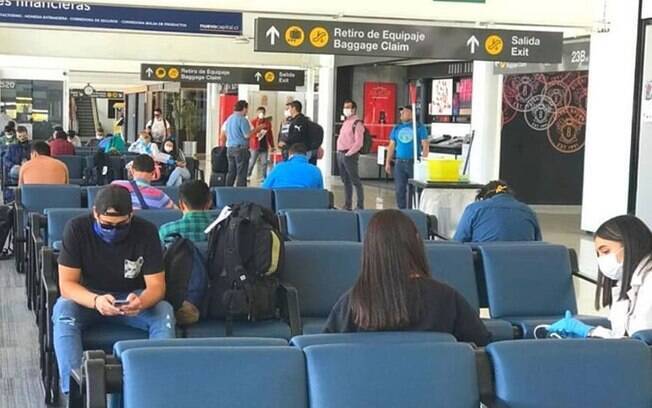 Aeroportos do país já realizam testes em passageiros e visitantes para identificar a presença do vírus