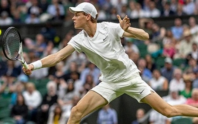 Sinner vence jogão em clássico italiano em Wimbledon