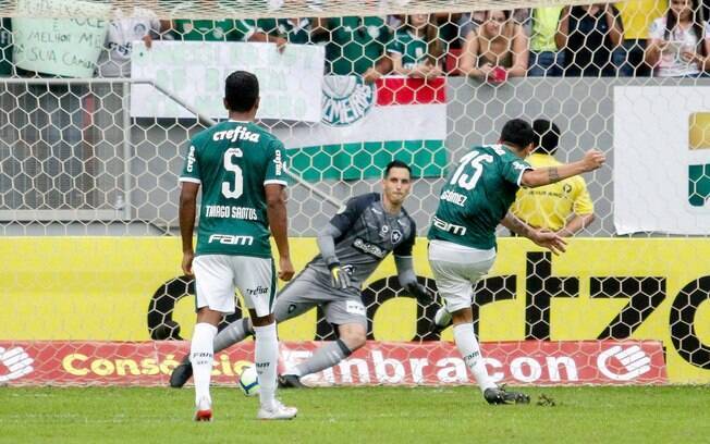 Palmeiras e Internacional são destaque na agenda do futebol desta quarta-feira