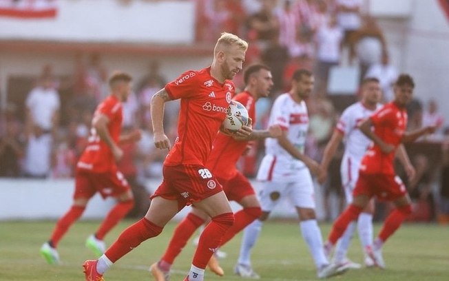 Pedro Henrique deve deixar o Internacional para atuar com a camisa do Corinthians - Foto: Ricardo Duarte / Internacional