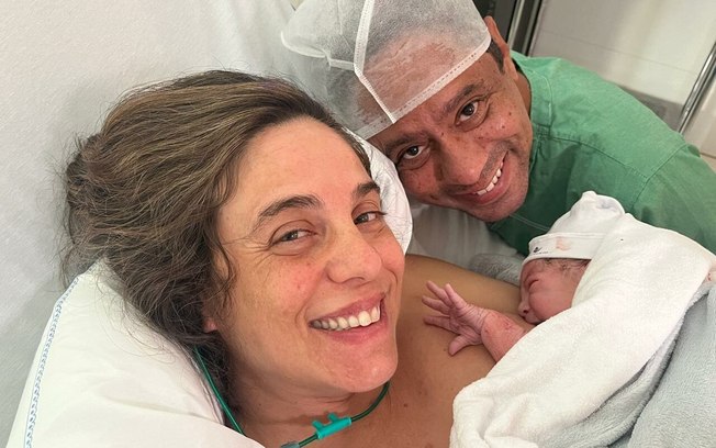 Deputada Fernanda Melchionna celebra o nascimento da primogênita Dandara