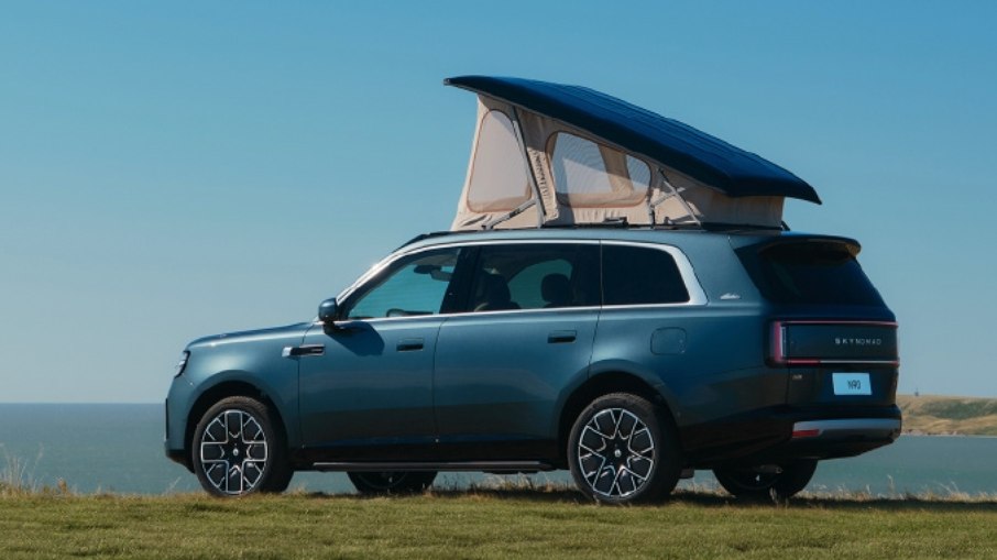 Skynomad N90 Max Explorer combina sete lugares, sistema EREV e teto elevatório elétrico de fábrica