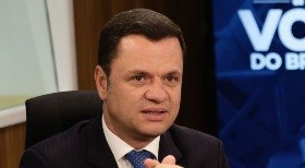 Torres pede ao STF para ficar em silêncio na CPI do DF 