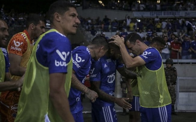 Líder da Série B, Cruzeiro encara o CSA por recorde de pontos no primeiro turno