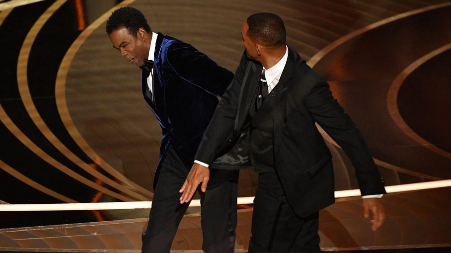 Will Smith chegou a pedir desculpas a Chris Rock pelo tapa dado na cerimônia do Oscar