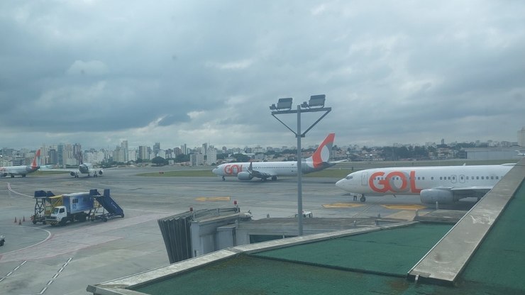 Paralisação em aeroportos de SP afetou mais de 7 mil passageiros