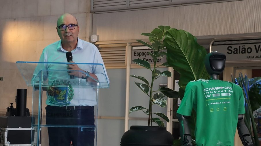 Dário Saadi, prefeito de Campina