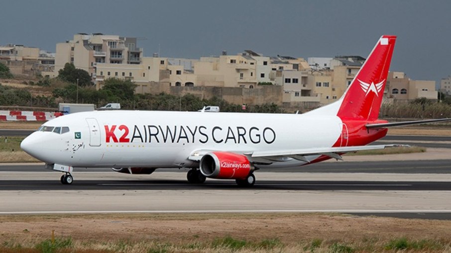 Boeing 737