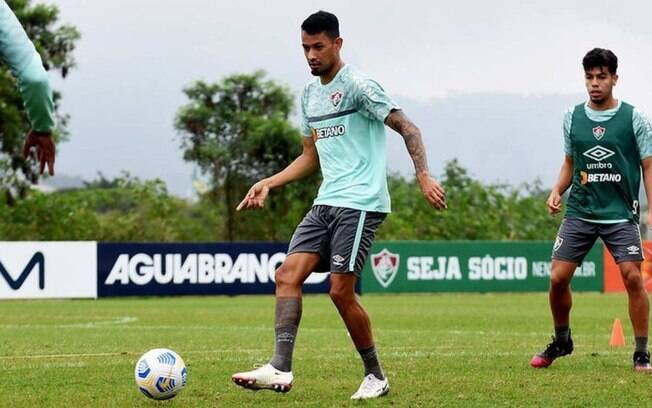 Lucca tem sua rescisão do Fluminense publicada no BID da CBF e está oficialmente fora do clube