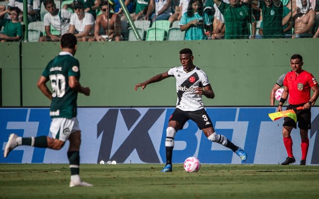 Defesa do Vasco tomou 43% dos gols no Brasileiro após os 40 minutos de cada tempo dos jogos