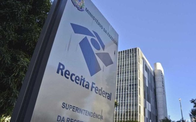 Receita Federal aperta o cerco sobre impostos de serviços importados Receita Federal aperta o cerco sobre impostos de serviços importados