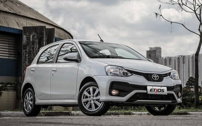 A nova linha do Toyota Etios 2018 recebeu o design que antes era restrito às versões Platinum e Ready.