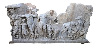Israel%20encontra%20sarc%C3%B3fago%20com%20Dion%C3%ADsio%20e%20H%C3%A9rcules%20''b%C3%AAbados''