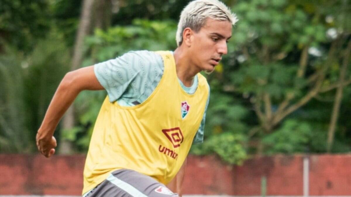 André Damaceno comemora volta ao Sub-20 do Fluminense após férias e projeta temporada