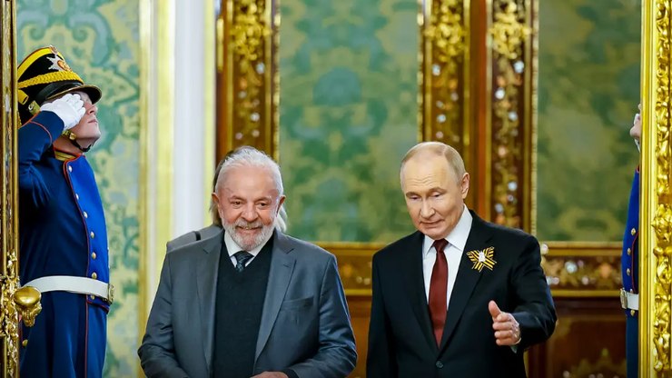 Lula e Putin conversam sobre situação da Venezuela