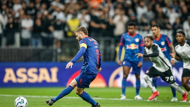 Comitê de arbitragem valida pênalti em Corinthians x Bragantino