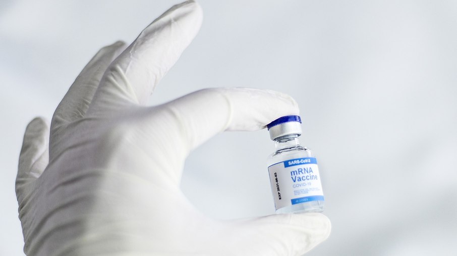 Menos de 20% dos adultos de SP tomaram a vacina bivalente