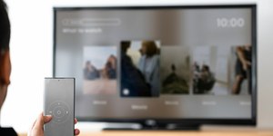 A Smart TV faz e você não sabia: 6 funções que podem surpreender