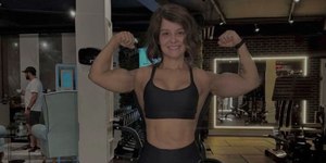 Maiara brinca com 'novo' shape: "Para quem não acreditou"