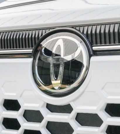 Toyota usa Corolla como cobaia para tentar salvar motores a combustão