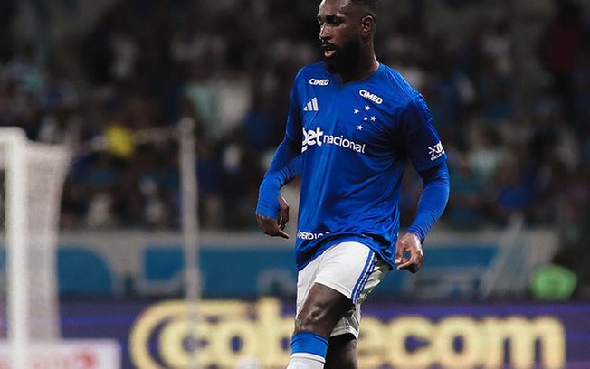 Gerson ao lado do pai em apresentação no Cruzeiro