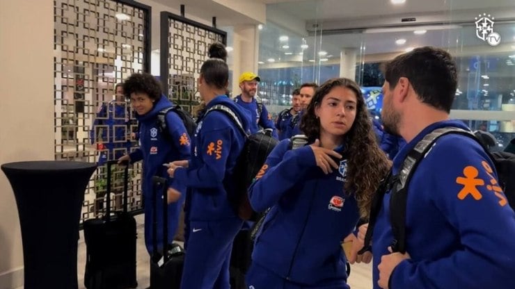 Seleção feminina desembarca em Quito para Copa América