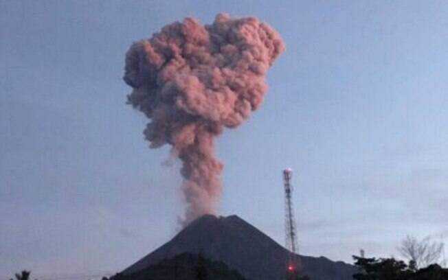 O vulcão Merapi é um dos mais ativos do mundo