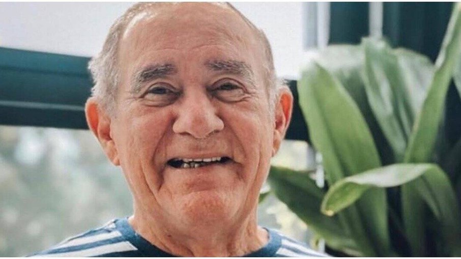 Humorista de 82 anos está internado em hospital, no Rio, após sofrer um Acidente Isquêmico Transitório