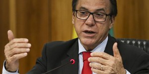 Escala 6x1: 40 horas semanais é o ideal, diz ministro