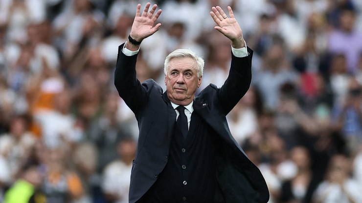 Ancelotti%20vai%20%C3%A0s%20l%C3%A1grimas%20em%20despedida%20do%20Real%20Madrid