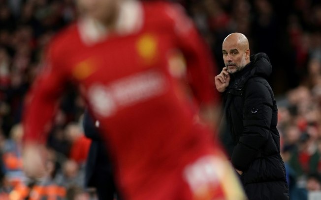 O técnico espanhol do Manchester City, Pep Guardiola, durante a partida Liverpool-City em Anfield (Liverpool) no dia 1º de dezembro de 2024