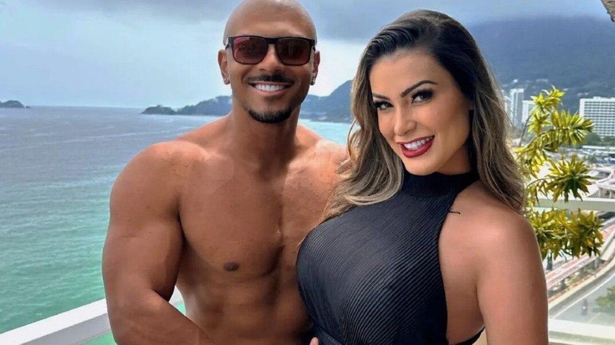 Andressa Urach revela real motivo do fim do namoro com ator pornô: 'Não consigo'