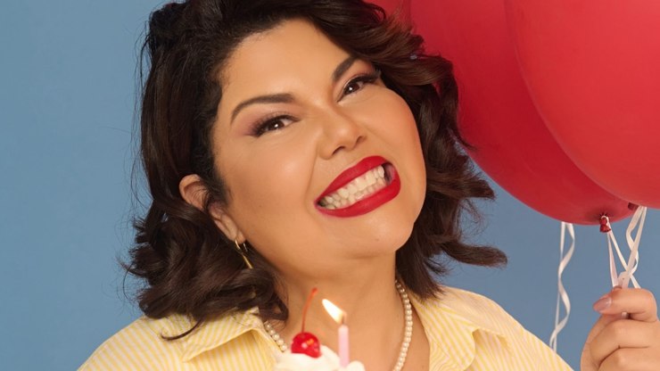 Após 10 anos, Fabiana Karla retorna ao teatro com peça cômica "que provoca reflexão"