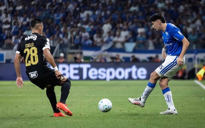 Cruzeiro e Atlético Mineiro ficaram no empate no jogo de ida das quartas de final da Copa do Brasil Cruzeiro e Atlético Mineiro ficaram no empate no jogo de ida das quartas de final da Copa do Brasil