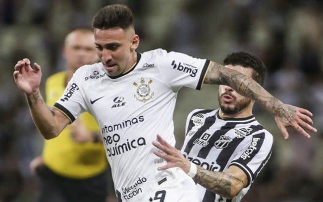 Gustavo Mosquito lamenta derrota de virada do Corinthians: 'Tinha que continuar buscando o segundo gol'