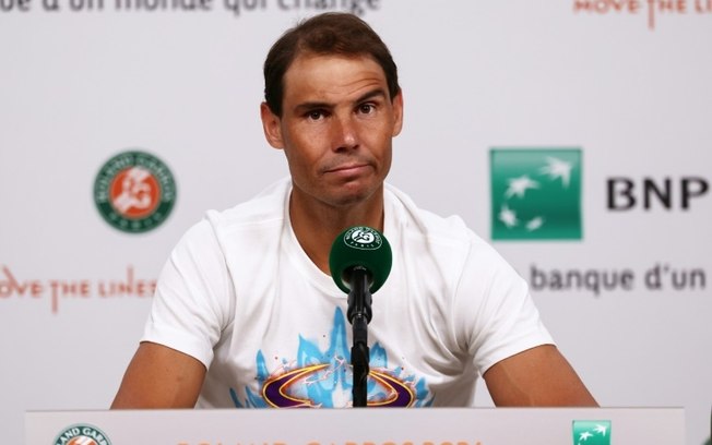 Rafael Nadal durante entrevista coletiva nesta segunda-feira, em Paris, após a eliminação na primeira rodada de Roland Garros