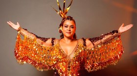 Carol Dieckmmann faz homenagem à avó e cita Preta Gil