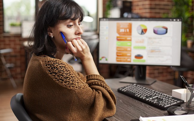 Fraudes on-line redobram atenção de consumidores nas compras