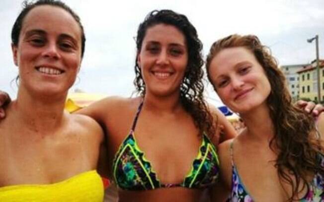 Aleksandra Cotti%2C Rosaria Aliello e Elisa Queirolo  resgataram banhistas em praia italiana