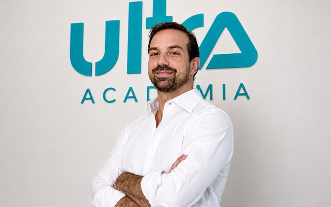 Executivo muda de ramo e projeta investir em 10 academias
