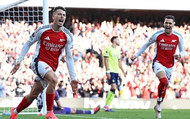 Martinelli volta a ser decisivo e Arsenal vence Southampton