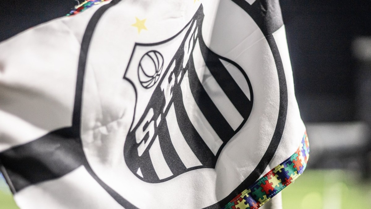 Em homenagem à Semana Mundial do Autismo, Santos promove ação na Vila Belmiro com crianças autistas Em homenagem à Semana Mundial do Autismo, Santos promove ação na Vila Belmiro com crianças autistas