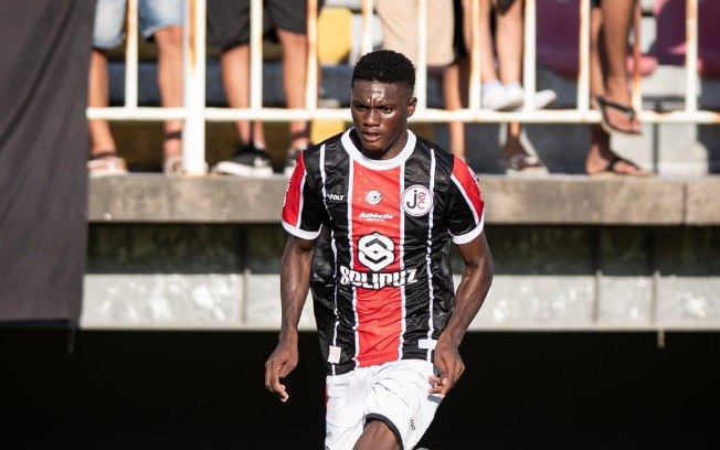 Jogador do Joinville, Garrinsha sonha com convocação para a Copa do Mundo
