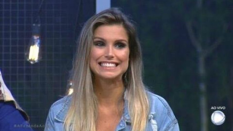 Flávia Viana